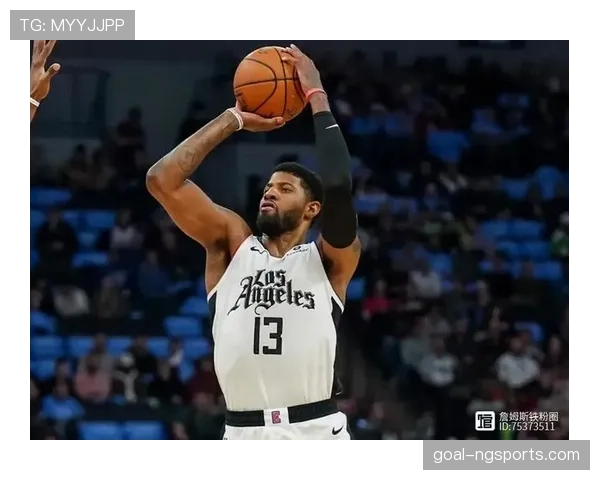 想象保罗·乔治把私人飞机当公交坐的日常，我只关心他睡衣牌子